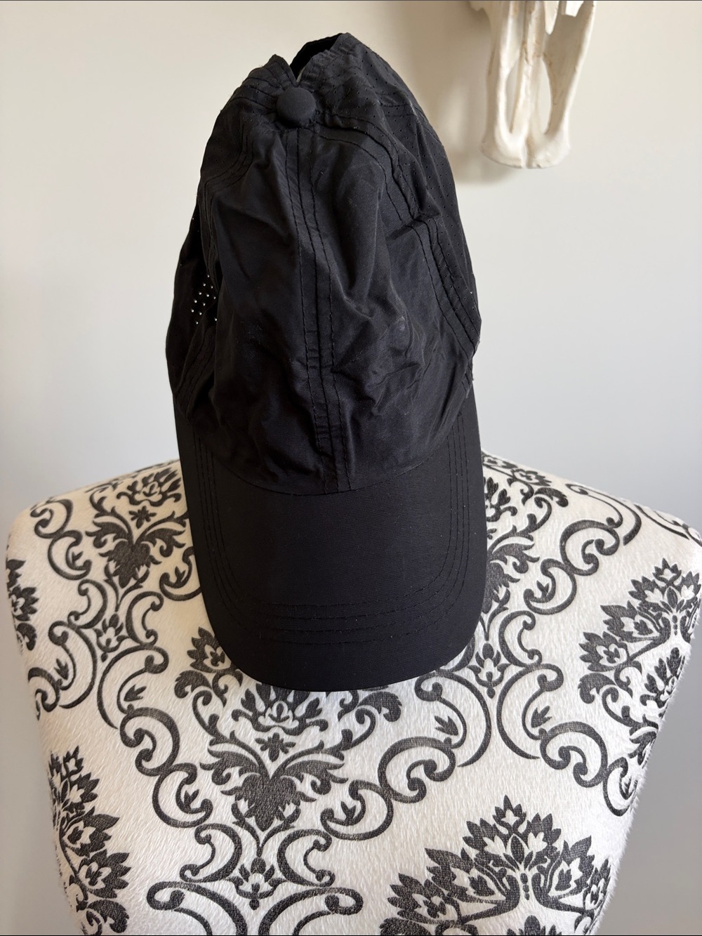 lululemon athletica Black Performance Baseball Cap